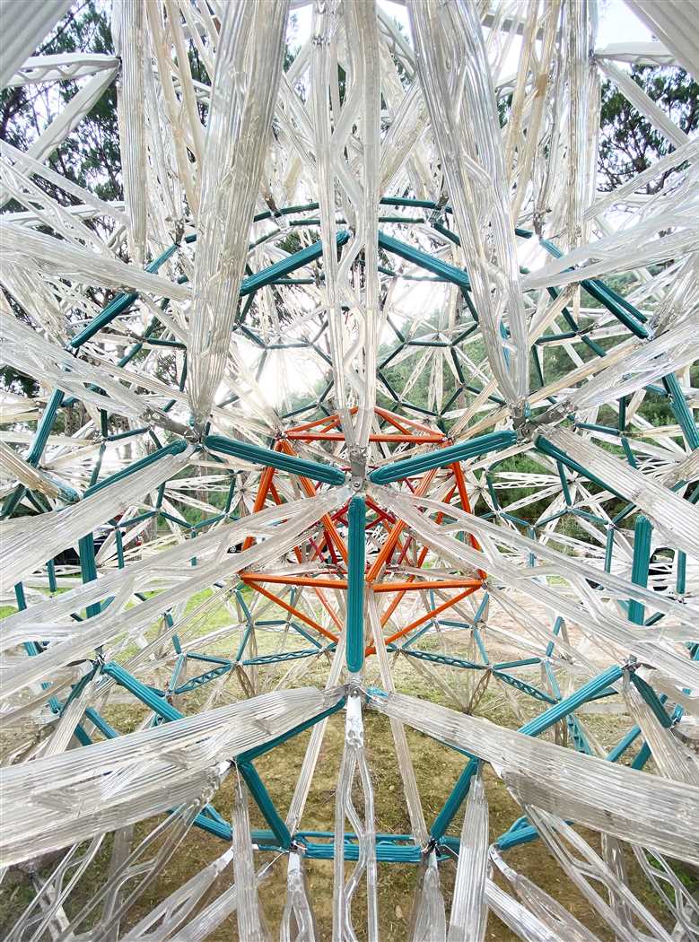 Platonic Volumes and Cosmologies