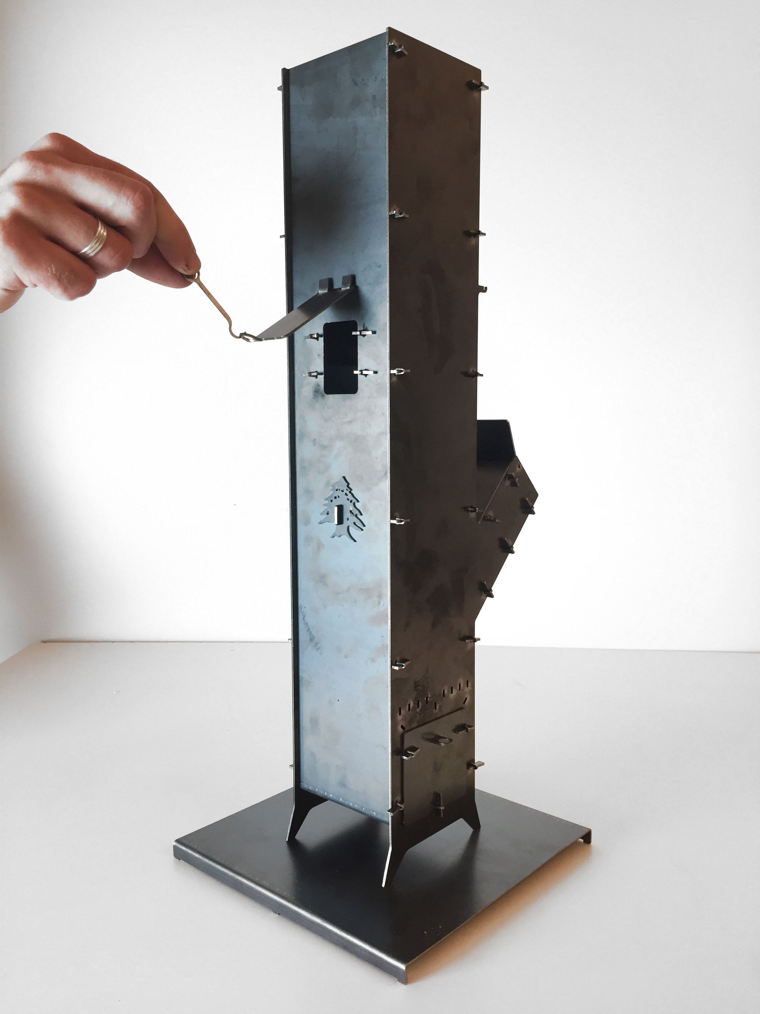 Sobyat Thawra - The revolution woodstove 